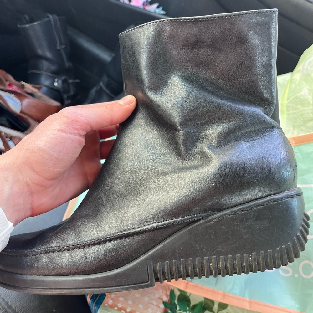 Leather wedge style & co black boots